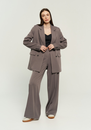Костюм женский (жакет+брюки) оттенок Серый