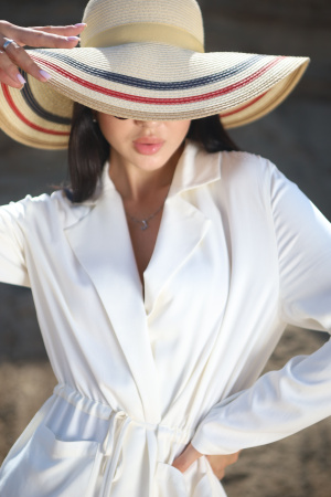 Костюм женский BONCHIC Айвори