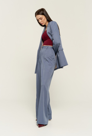 Костюм женский (жакет+брюки) оттенок Голубой