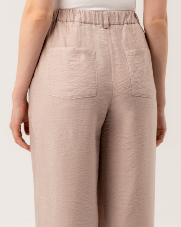 Женские брюки оттенок Пудра